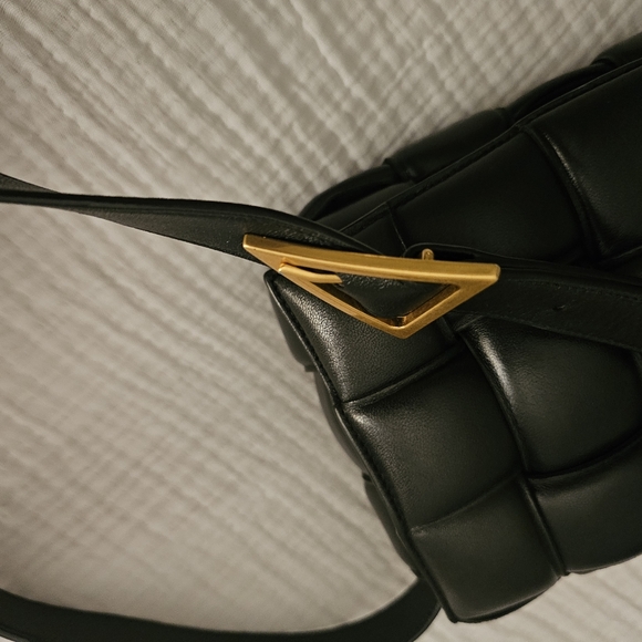 Bottega padded cassette retails 4900 - Picture 10 of 10